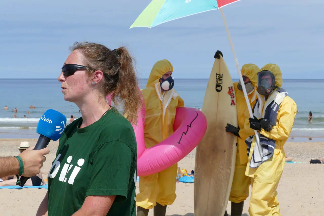 Les associations Bizi! et Surfrider Foundation tirent la sonnette d'alarme Les associations Bizi! et Surfrider Foundation tirent la sonnette d'alarme