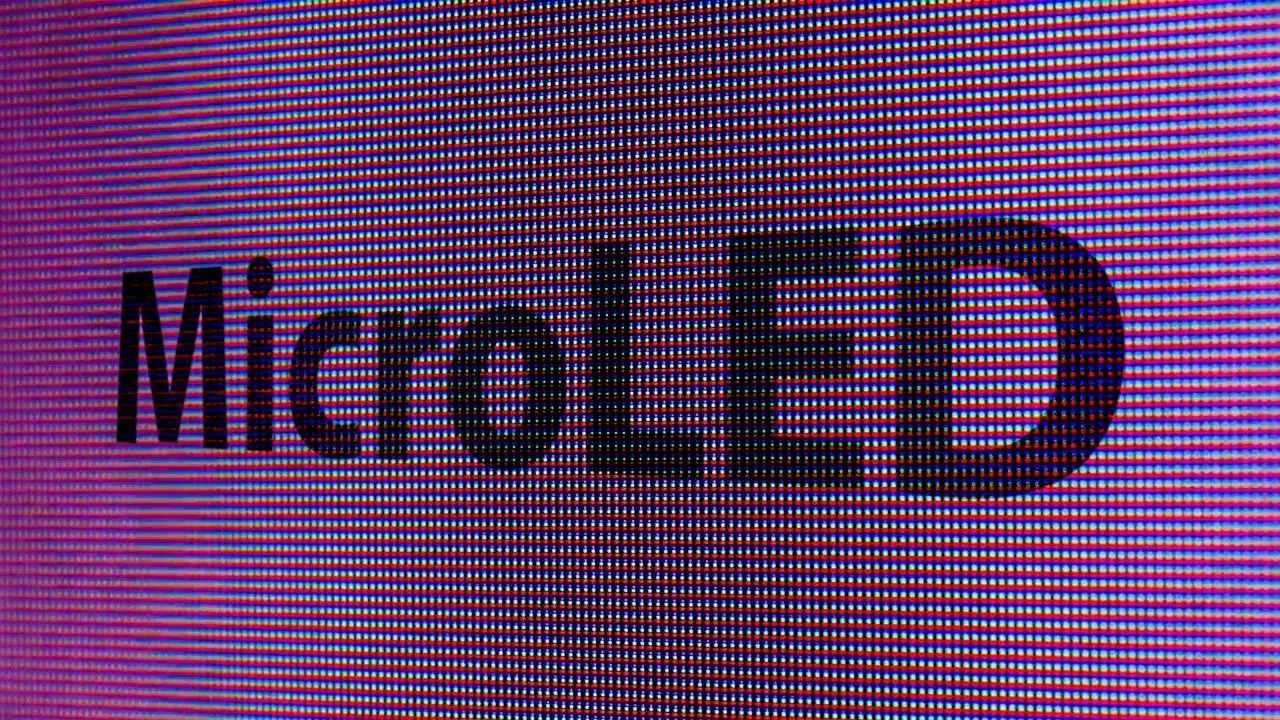 Aledia réalise une levée de fonds de 120M€ et accueille Pierre Laboisse comme nouveau dirigeant pour catalyser l'industrialisation de ses produits microLED Aledia réalise une levée de fonds de 120M€ et accueille Pierre Laboisse comme nouveau dirigeant pour catalyser l'industrialisation de ses produits microLED