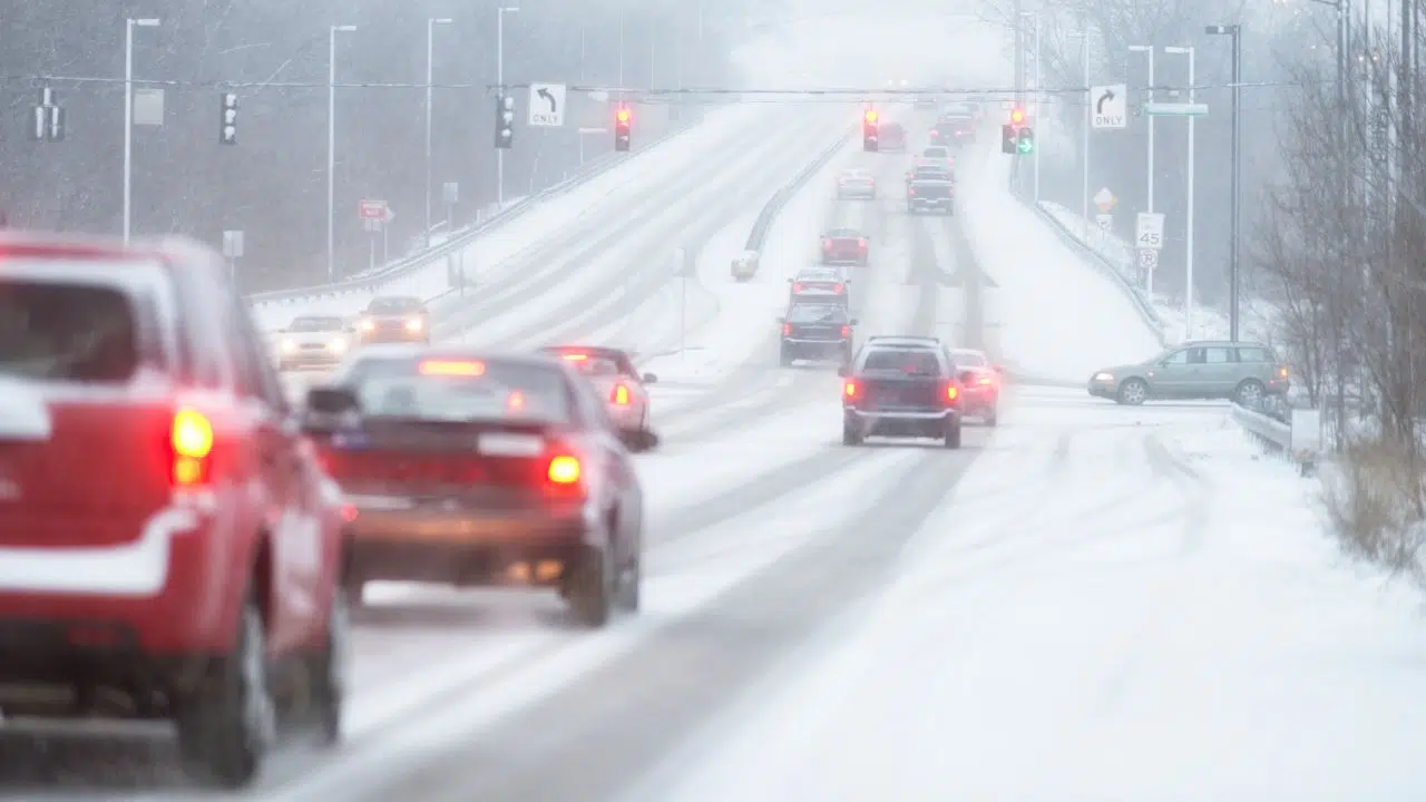 Alerte Météo : Neige en plaine et vigilance accrue sur plusieurs départements Français Alerte Météo : Neige en plaine et vigilance accrue sur plusieurs départements Français