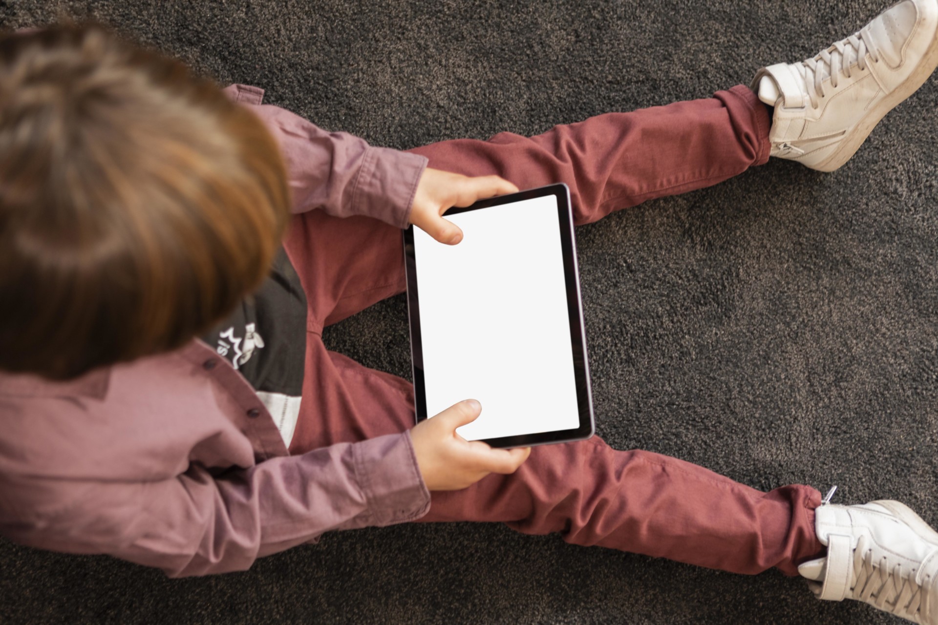 Les dérives des écrans à l'école Les dérives des écrans à l'école