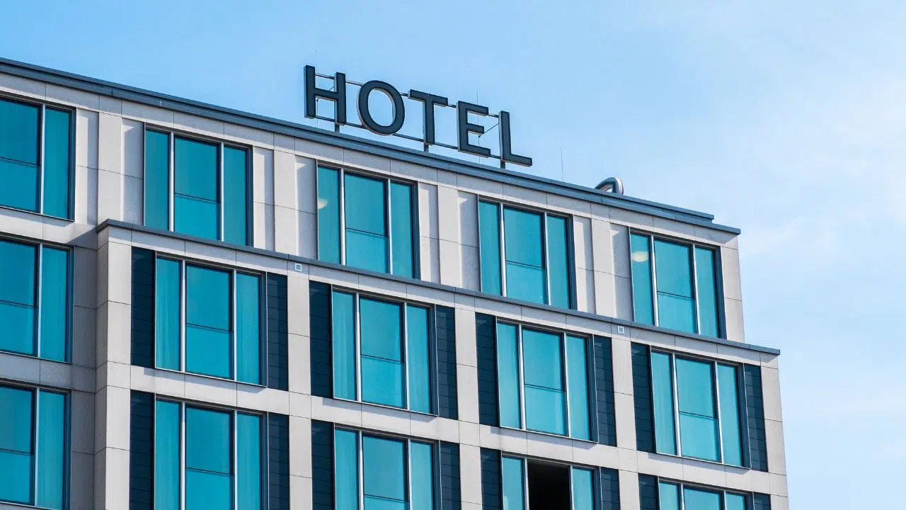MyHotels, nouveau géant de l’hôtellerie grâce à l'acquisition d'un portefeuille de 13 hôtels MyHotels, nouveau géant de l’hôtellerie grâce à l'acquisition d'un portefeuille de 13 hôtels