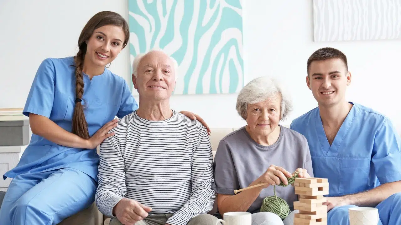 Journée internationale des aides-soignants : le 26 novembre 2023 Journée internationale des aides-soignants : le 26 novembre 2023