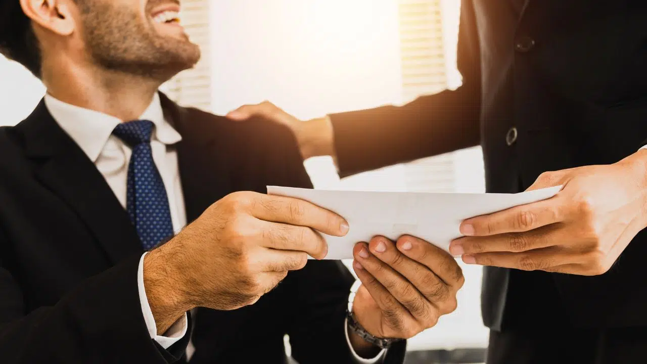 Prime exceptionnelle pour les Agents Territoriaux : Entre disparités et quête d'équité Prime exceptionnelle pour les Agents Territoriaux : Entre disparités et quête d'équité