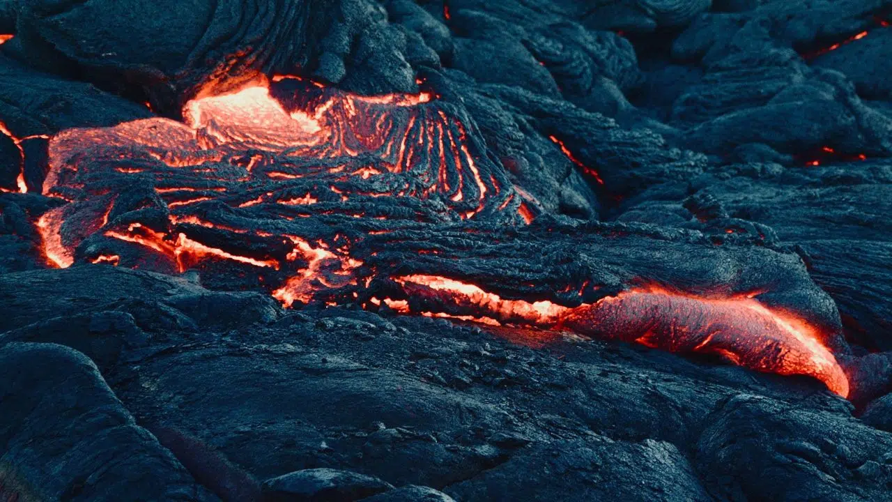 Une ville évacuée en Islande à cause d’une éruption volcanique imminente ! Une ville évacuée en Islande à cause d’une éruption volcanique imminente !