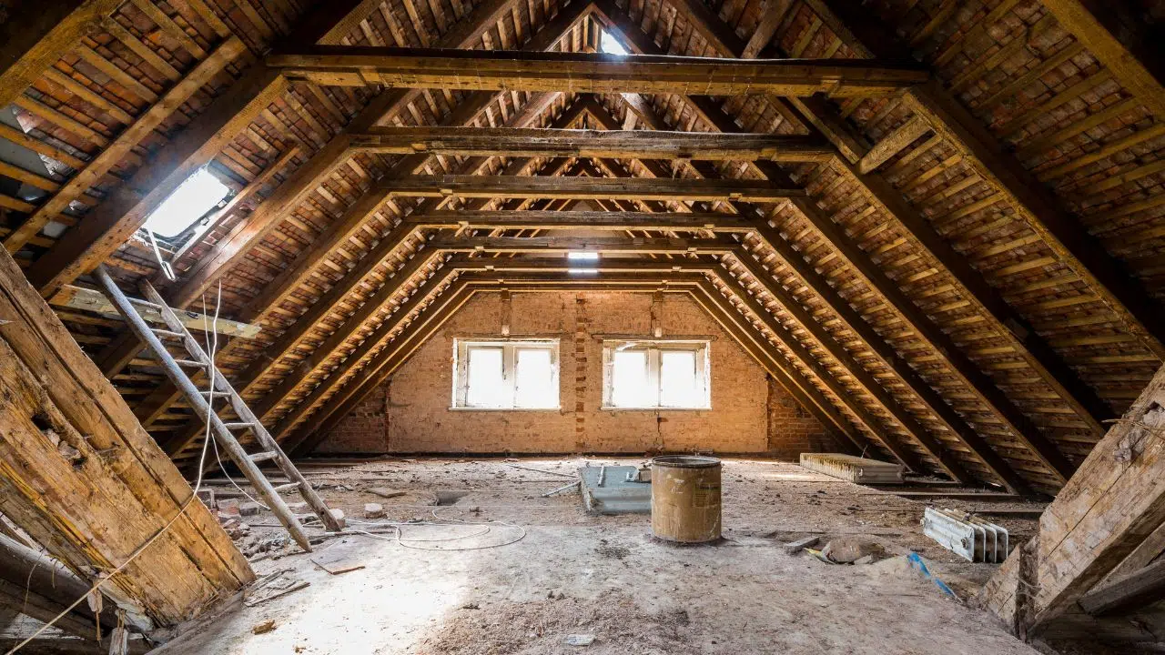 Combles d'en France Un Nouvel Élan pour l'Expansion et l'Innovation Combles d'en France Un Nouvel Élan pour l'Expansion et l'Innovation