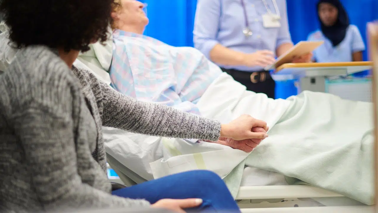 Vers un modèle Français des soins d’accompagnement Une révolution dans les soins palliatifs Vers un modèle Français des soins d’accompagnement Une révolution dans les soins palliatifs