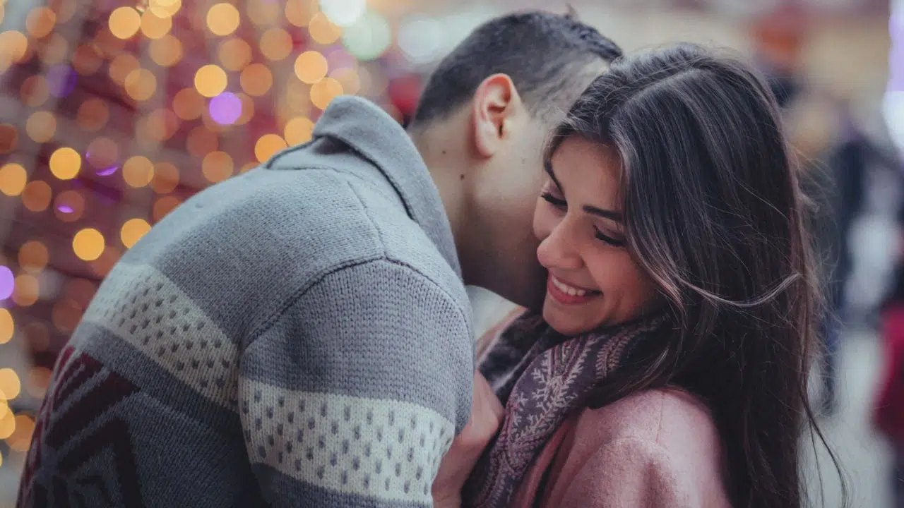 Comment savoir si on doit faire 1, 2, 3 ou 4 bises Comment savoir si on doit faire 1, 2, 3 ou 4 bises