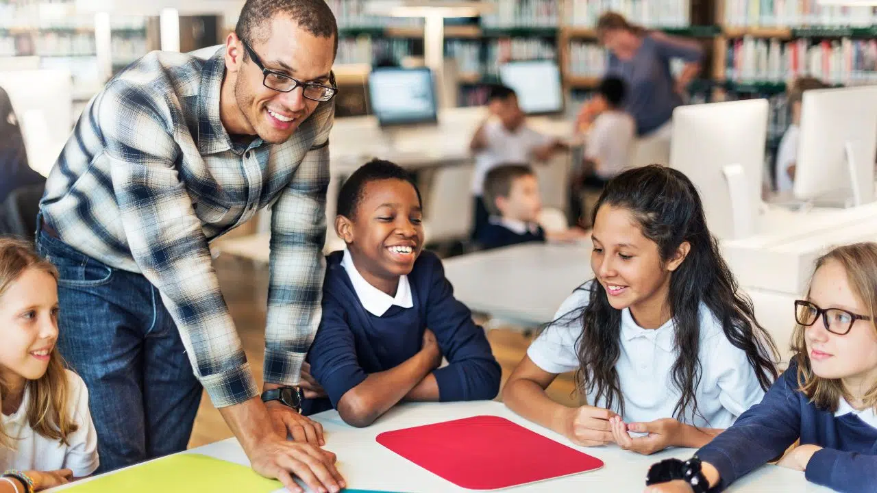 Journée Internationale de l'Éducation Le 24 janvier 2024 Journée Internationale de l'Éducation Le 24 janvier 2024