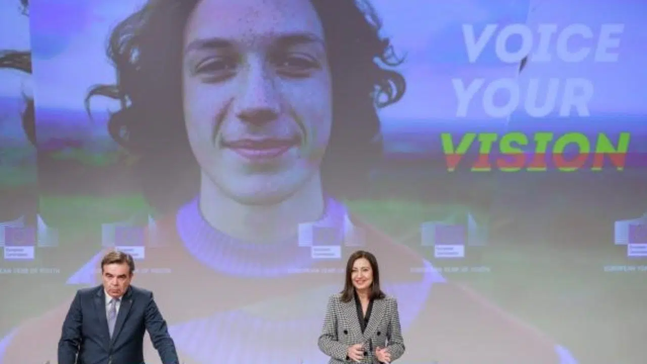 Les jeunes européens au cœur des politiques de l'UE L'héritage de l'Année européenne de la jeunesse Les jeunes européens au cœur des politiques de l'UE L'héritage de l'Année européenne de la jeunesse