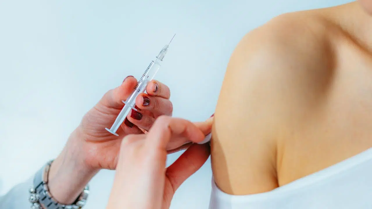 Risque accru de saignements menstruels Post-Vaccination COVID-19 Nouvelles données Risque accru de saignements menstruels Post-Vaccination COVID-19 Nouvelles données