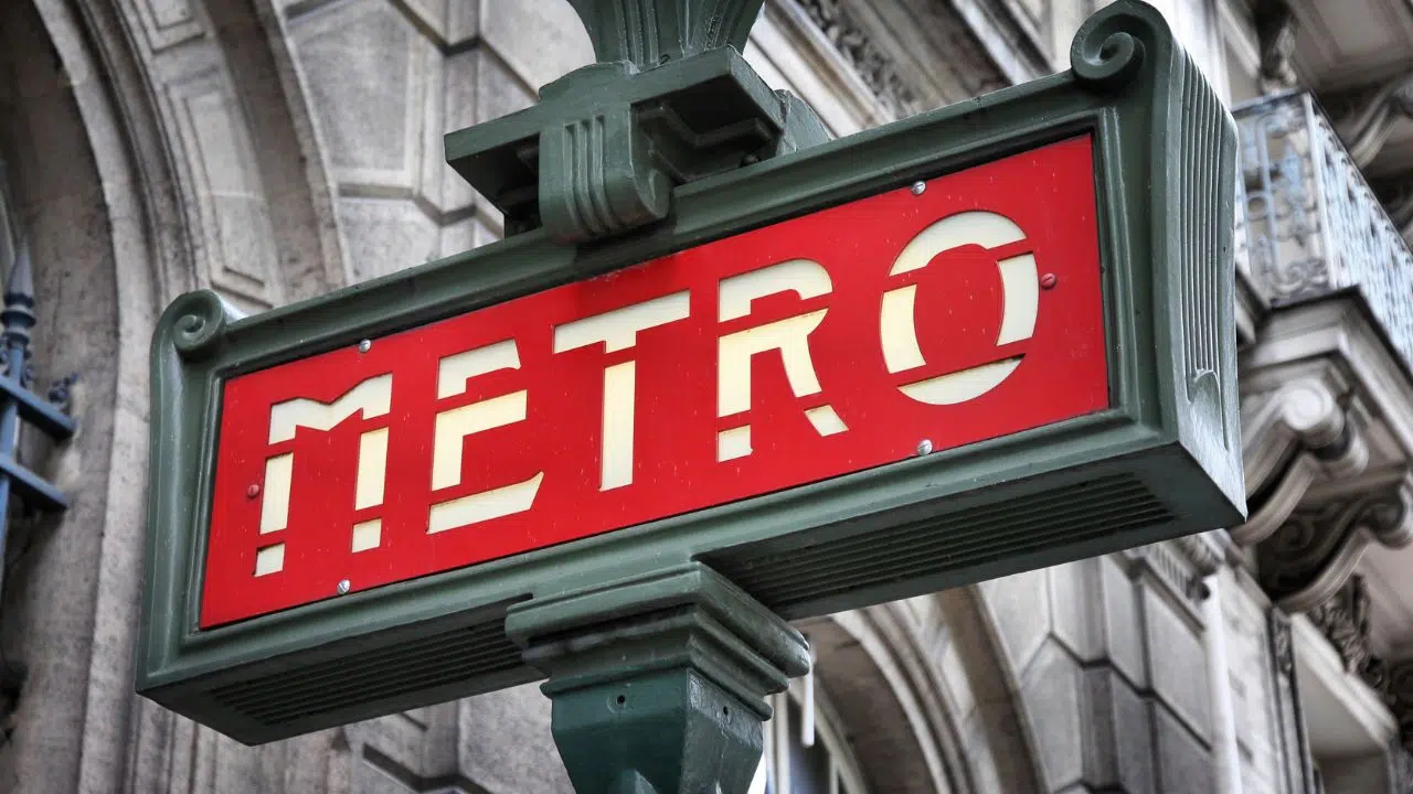 Scandale à Paris Le ticket du métro double de prix durant les JO 2024 Scandale à Paris Le ticket du métro double de prix durant les JO 2024