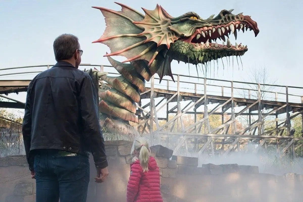 Connaissez-vous le Parc Efteling, le 3e plus gros parc d'attractions en Europe ? Connaissez-vous le Parc Efteling, le 3e plus gros parc d'attractions en Europe ?