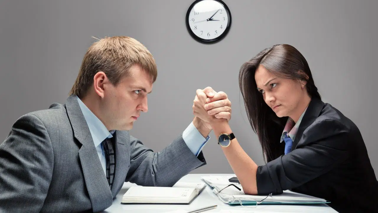 Gagnez plus qu'un prix Devenez une star de la littérature Anglaise ! Gagnez plus qu'un prix Devenez une star de la littérature Anglaise !