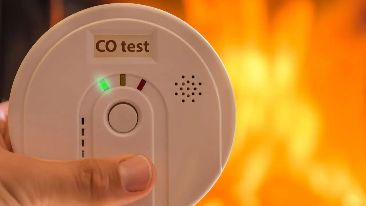 Prévenir les risques d'intoxication au monoxyde de carbone les bons gestes à adopter Prévenir les risques d'intoxication au monoxyde de carbone les bons gestes à adopter