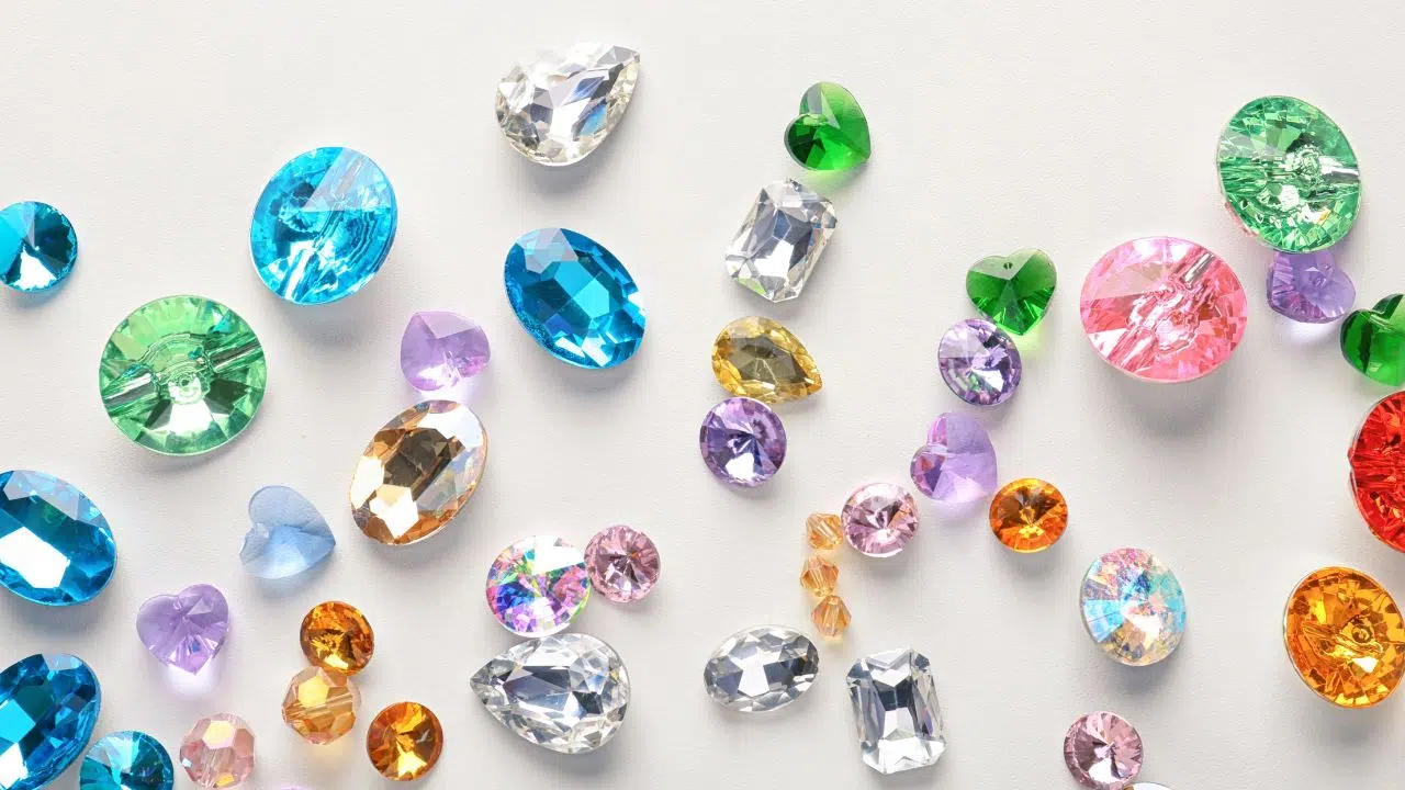 Quelles sont les pierres précieuses les plus chères au carat du monde Quelles sont les pierres précieuses les plus chères au carat du monde