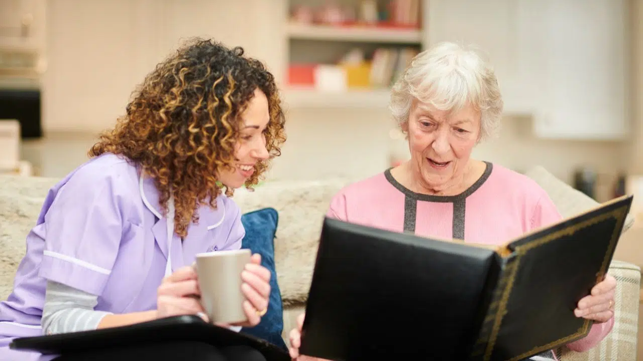 Un dispositif de prothèse neuronale révolutionnaire pour la restauration de la mémoire Un dispositif de prothèse neuronale révolutionnaire pour la restauration de la mémoire