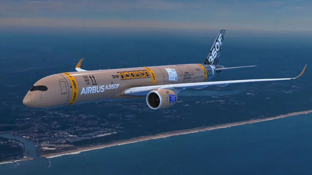 Airbus lance l'OpenCargoLab avec des partenaires clés du secteur du fret aérien Airbus lance l'OpenCargoLab avec des partenaires clés du secteur du fret aérien