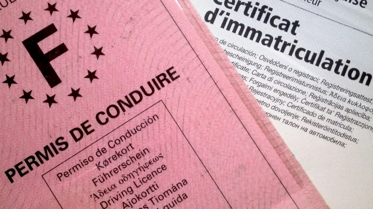 Comment remplacer son permis rose par un permis numérique Comment remplacer son permis rose par un permis numérique