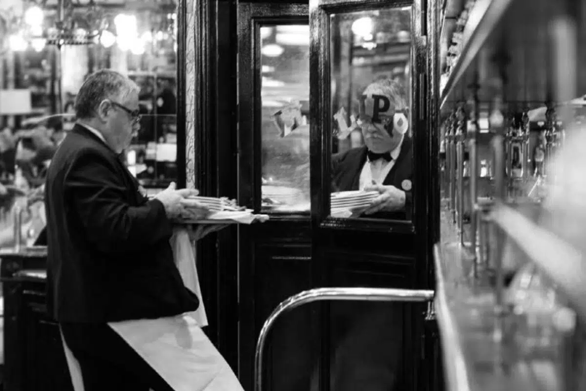 Ce week-end à Paris : Le retour de la mythique course des garçons de café Ce week-end à Paris : Le retour de la mythique course des garçons de café
