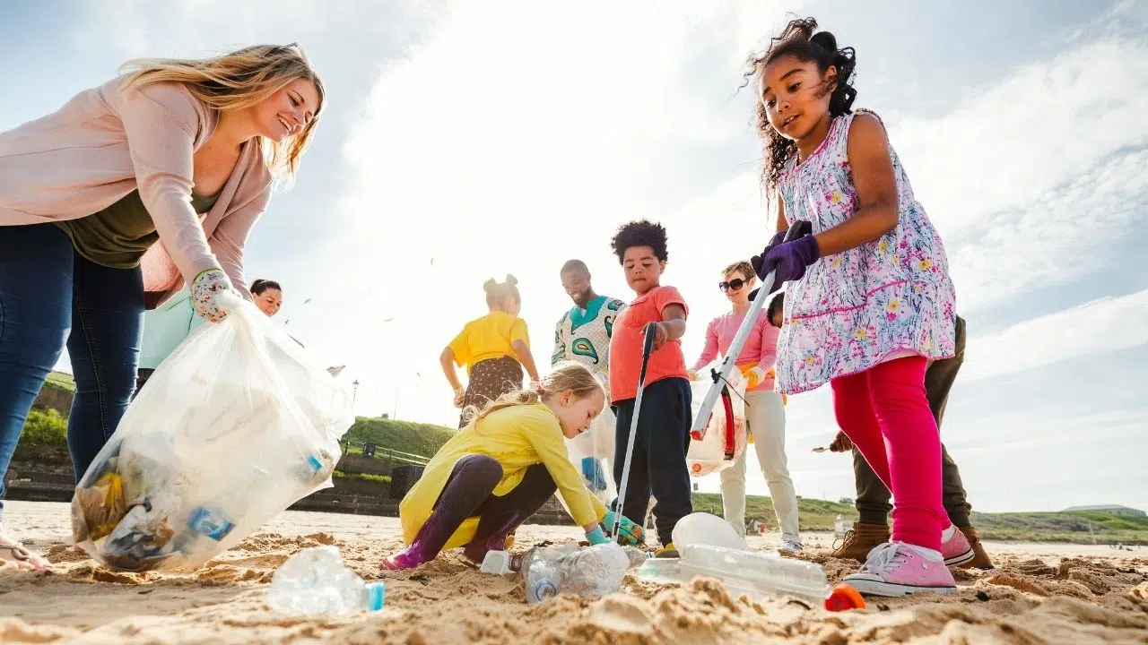 Lutte contre la pollution Zoom sur les 10 projets innovants de l'ADEME Lutte contre la pollution Zoom sur les 10 projets innovants de l'ADEME