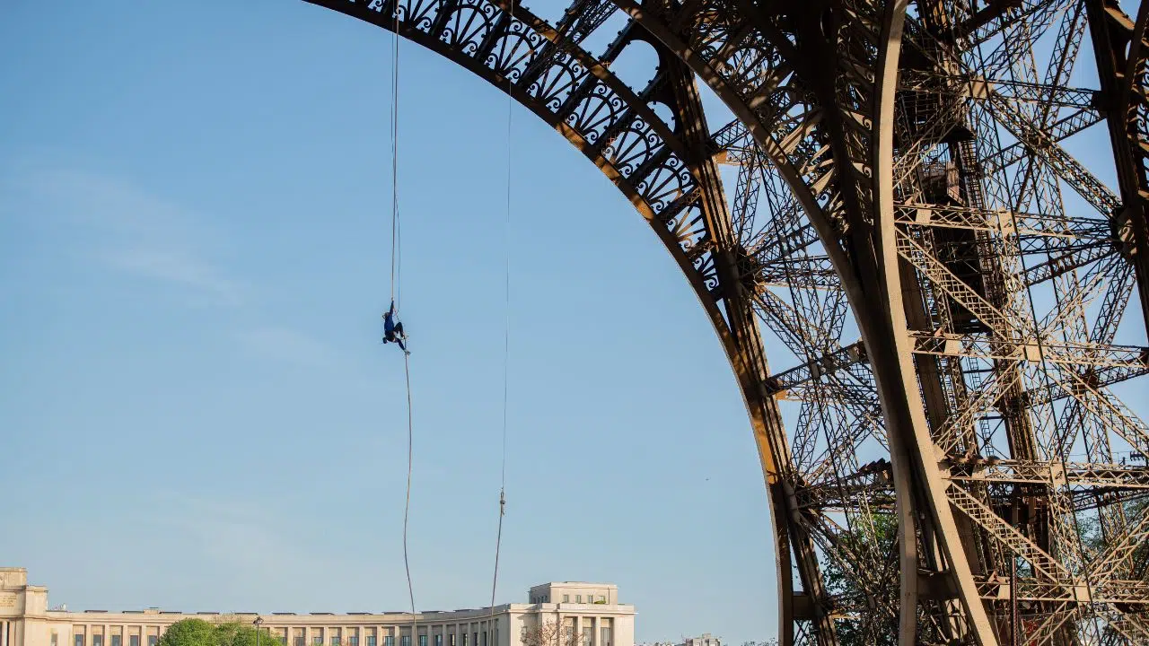 Anouk Garnier Nouveau record du monde sous la Tour Eiffel