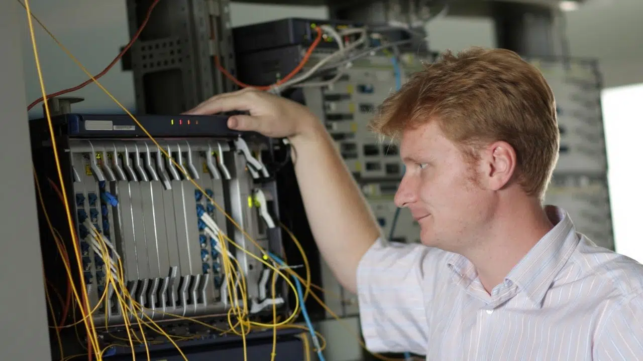 Ingénieurs de demain Performance et écologie au cœur du forum institut Mines-Télécom Ingénieurs de demain Performance et écologie au cœur du forum institut Mines-Télécom