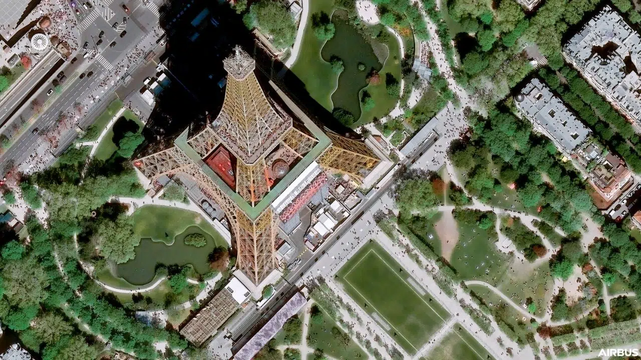 Airbus lance le programme Pléiades Neo Next pour renforcer son offre en observation terrestre Airbus lance le programme Pléiades Neo Next pour renforcer son offre en observation terrestre