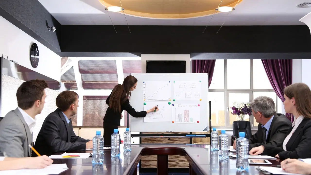 Naissance d'un nouveau géant de la formation par l'absorbation de Domoscio compte 5 millions d’apprenants actifs Naissance d'un nouveau géant de la formation par l'absorbation de Domoscio compte 5 millions d’apprenants actifs