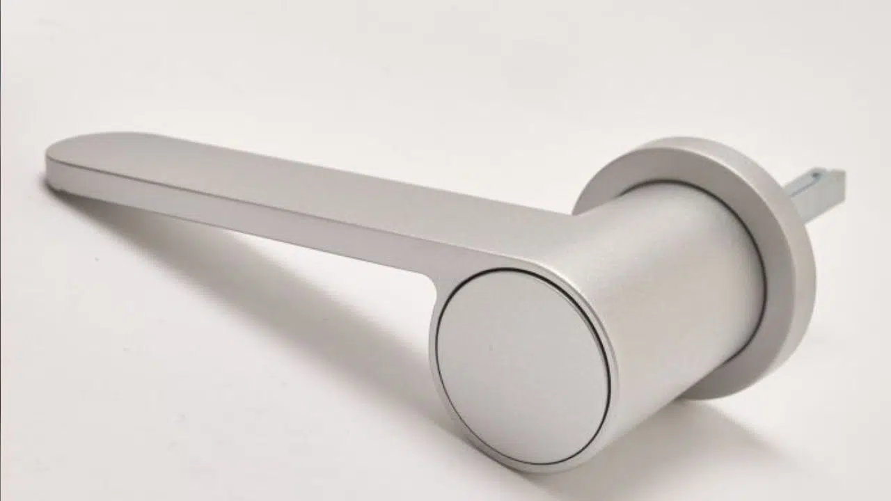 Ces poignées de porte révolutionnaires protègent les patients Alzheimer Ces poignées de porte révolutionnaires protègent les patients Alzheimer