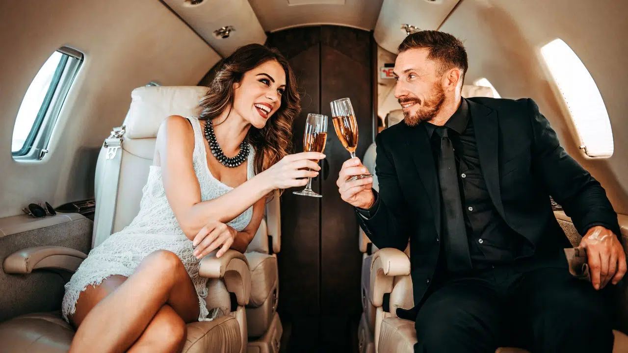 Hypergamie, l'art de se marier à quelqu'un de plus riche est-il la nouvelle norme Ce site compte déjà 46 millions de membres Hypergamie, l'art de se marier à quelqu'un de plus riche est-il la nouvelle norme Ce site compte déjà 46 millions de membres