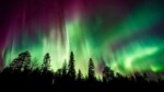 Pourquoi les aurores boréales peuvent être de plusieurs couleurs (Vert, Rose et rouge foncé, Rouge, Bleu et mauve)