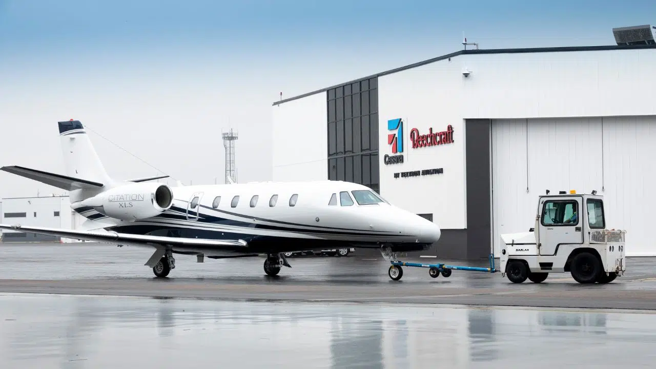 Textron Aviation élargit son offre de services avec la réparation des trains d'atterrissage du Cessna Citation 560XL Textron Aviation élargit son offre de services avec la réparation des trains d'atterrissage du Cessna Citation 560XL