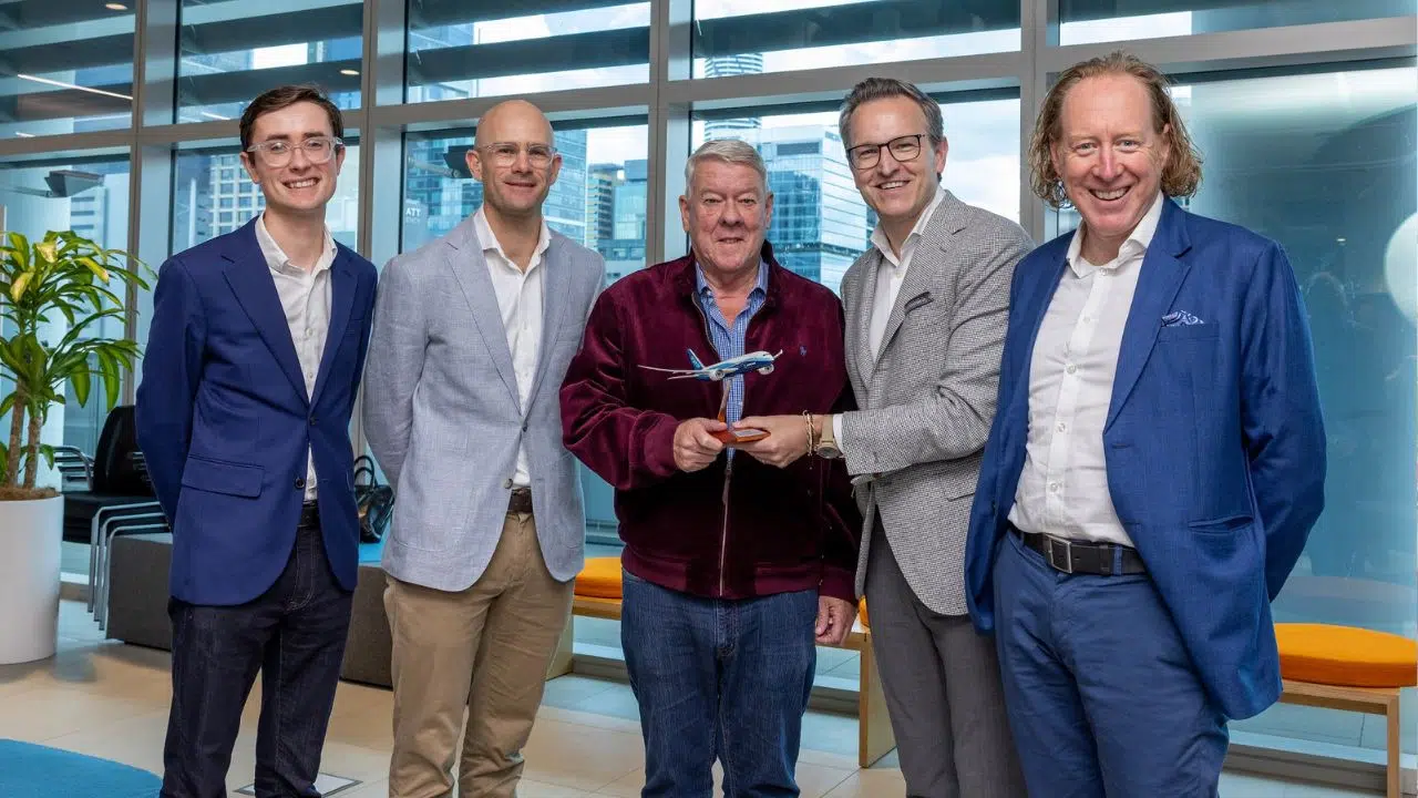 Boeing investit dans la production australienne de carburants d'aviation durables Boeing investit dans la production australienne de carburants d'aviation durables