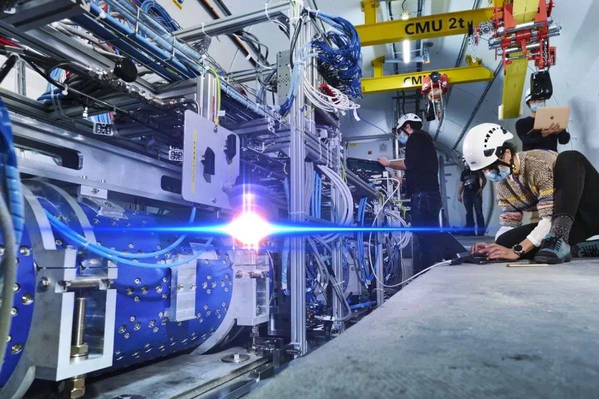 Le CERN en Suisse réalise une grande prouesse en capturant pour la première fois dans l'histoire des neutrinos à haute énergie Le CERN en Suisse réalise une grande prouesse en capturant pour la première fois dans l'histoire des neutrinos à haute énergie