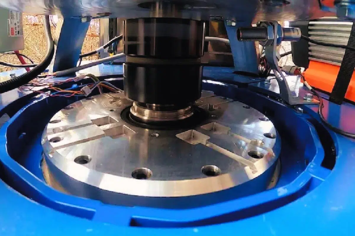 La Chine bat ENCORE un record mondial dans l'énergie avec la plus grande installation de stockage d'énergie par volant d'inertie de l'histoire La Chine bat ENCORE un record mondial dans l'énergie avec la plus grande installation de stockage d'énergie par volant d'inertie de l'histoire