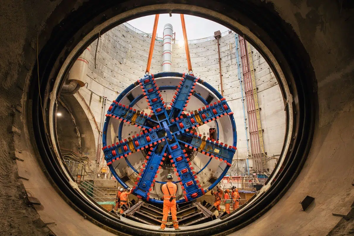 Une Plan B inespérée pour tirer le Royaume-Uni de sa plus grande honte à 126 milliards d'euros et développer le Nord du pays Une Plan B inespérée pour tirer le Royaume-Uni de sa plus grande honte à 126 milliards d'euros et développer le Nord du pays