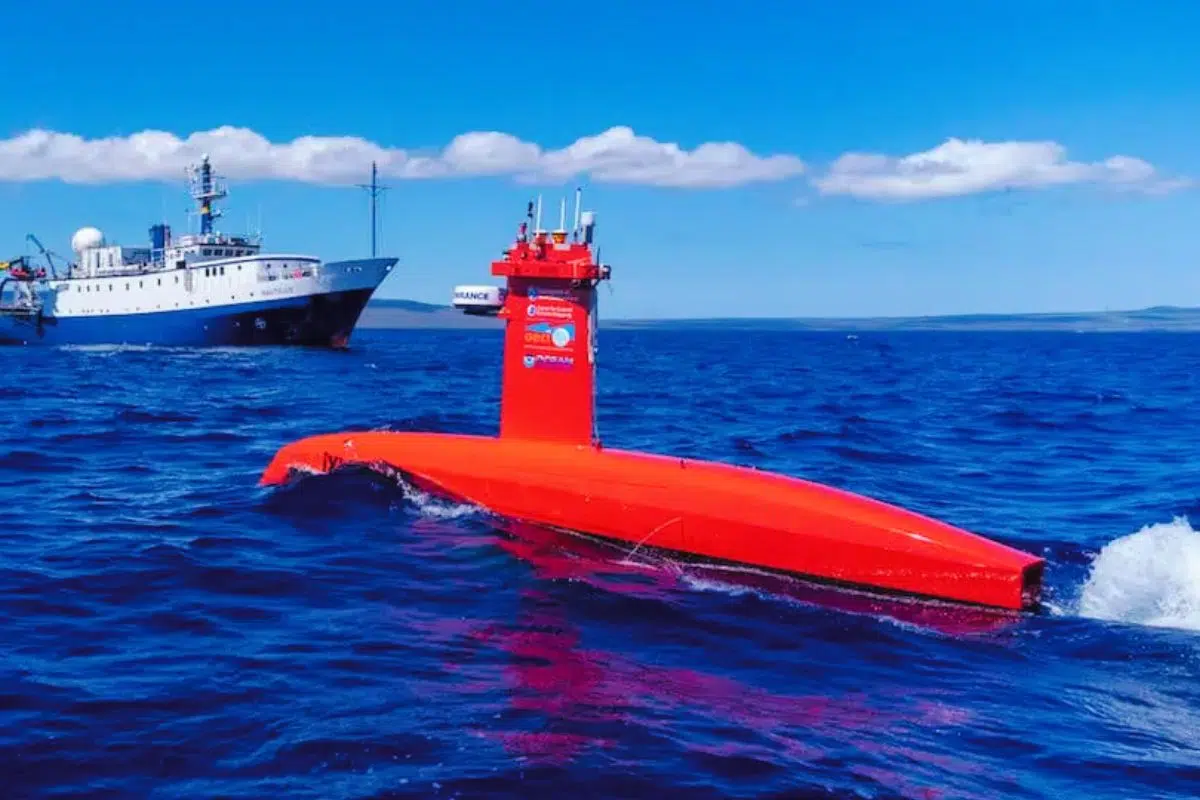 Ce sous-marin high-tech fait briller la France dans le monde et suscite la curiosité de l'US Navy de par ses performances inhabituelles Ce sous-marin high-tech fait briller la France dans le monde et suscite la curiosité de l'US Navy de par ses performances inhabituelles