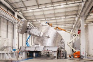 Un jalon décisif pour la fusion nucléaire vient d'être franchi dans le sud de la France avec le premier secteur de la chambre sous vide d'ITER