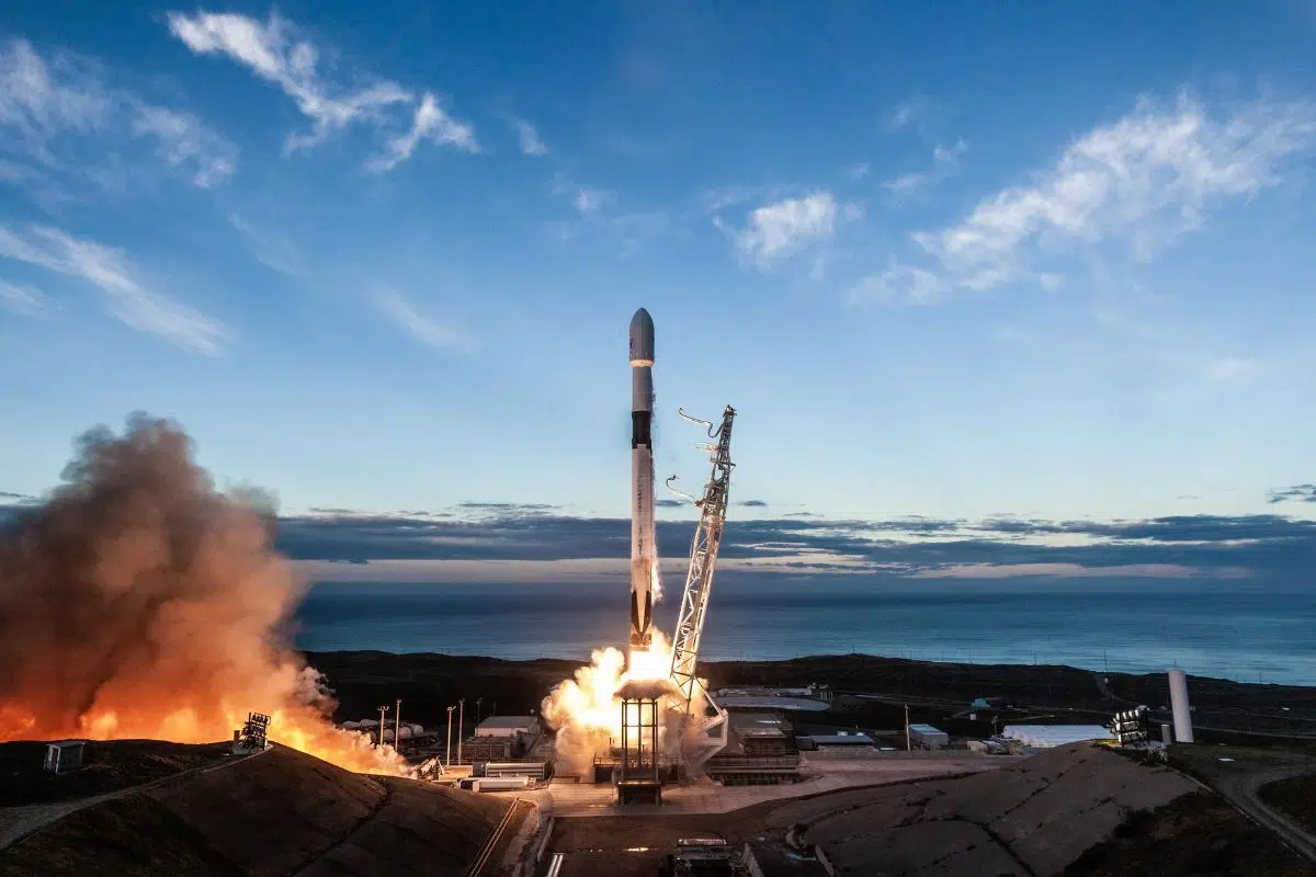 L'explosion de la fusée SpaceX en 2023 a créé un trou gigantesque dans l'atmosphère L'explosion de la fusée SpaceX en 2023 a créé un trou gigantesque dans l'atmosphère