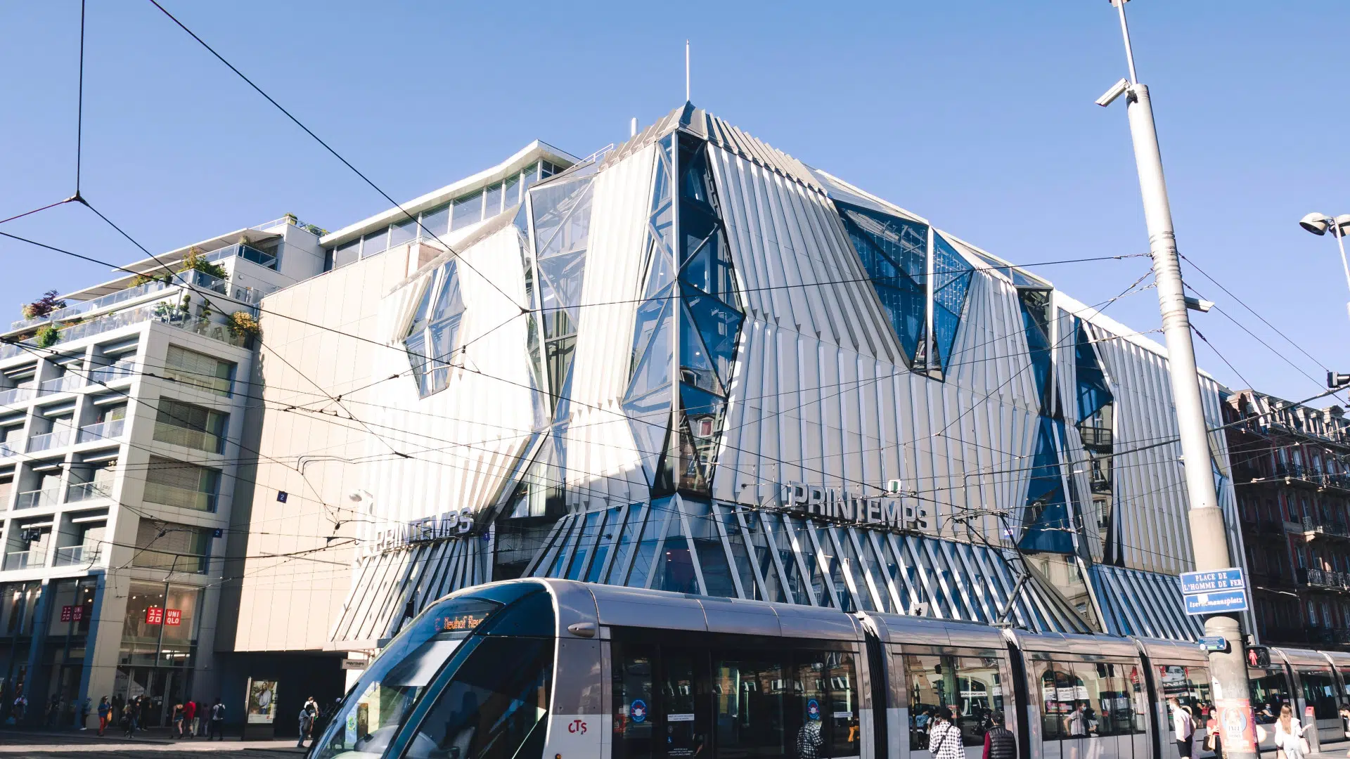 livraison-de-colis-par-tramway-a-strasbourg-une-initiative-pionniere-dans-le-domaine-de-la-logistique-durable Livraison de colis par tramway à Strasbourg : Une initiative pionnière dans le domaine de la logistique durable