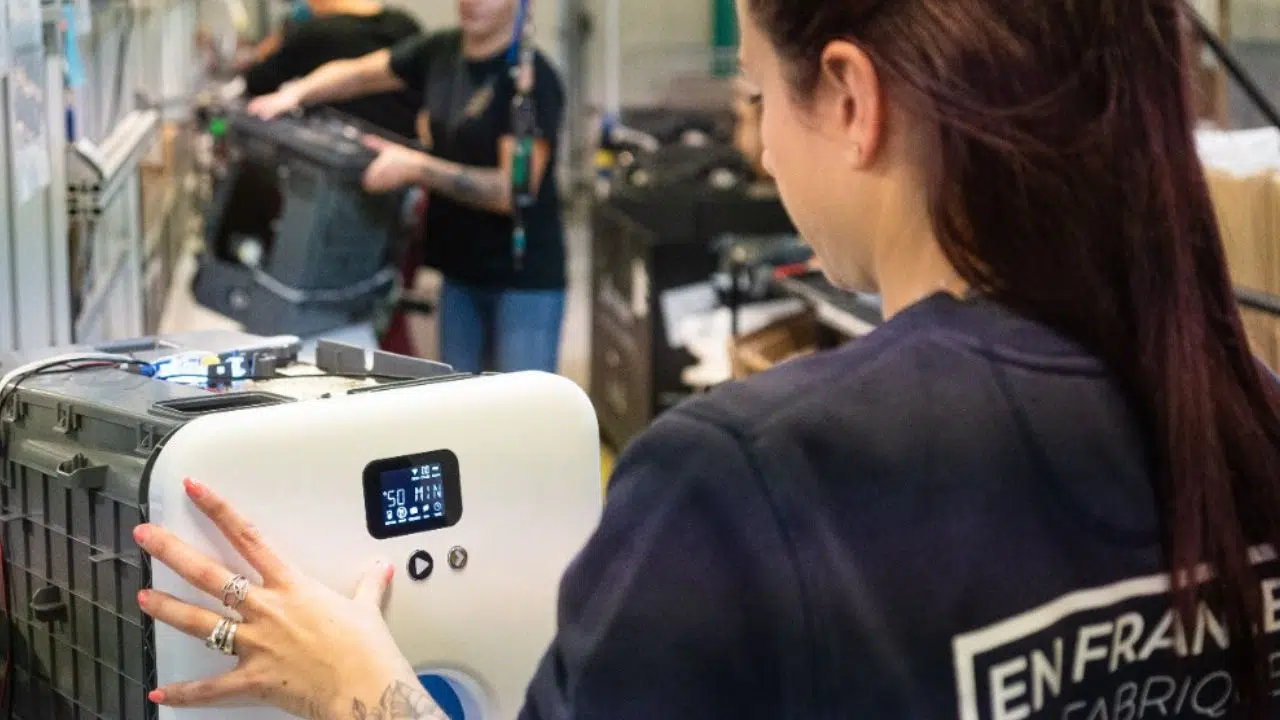 Bob le lave-vaisselle réparable et évolutif augmente encore sa longévité et c'est une société Française Bob le lave-vaisselle réparable et évolutif augmente encore sa longévité et c'est une société Française