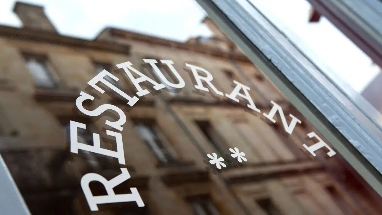 Comment les utilisateurs de Reddit sabotent Google pour garder les meilleurs restaurants secrets ! Comment les utilisateurs de Reddit sabotent Google pour garder les meilleurs restaurants secrets !