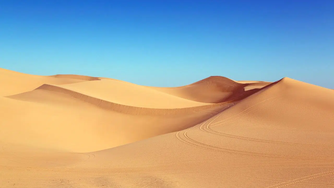 Transformer l'air ambiant en eau potable, la capture d'eau atmosphérique à haut rendement pour les régions arides est possible Transformer l'air ambiant en eau potable, la capture d'eau atmosphérique à haut rendement pour les régions arides est possible