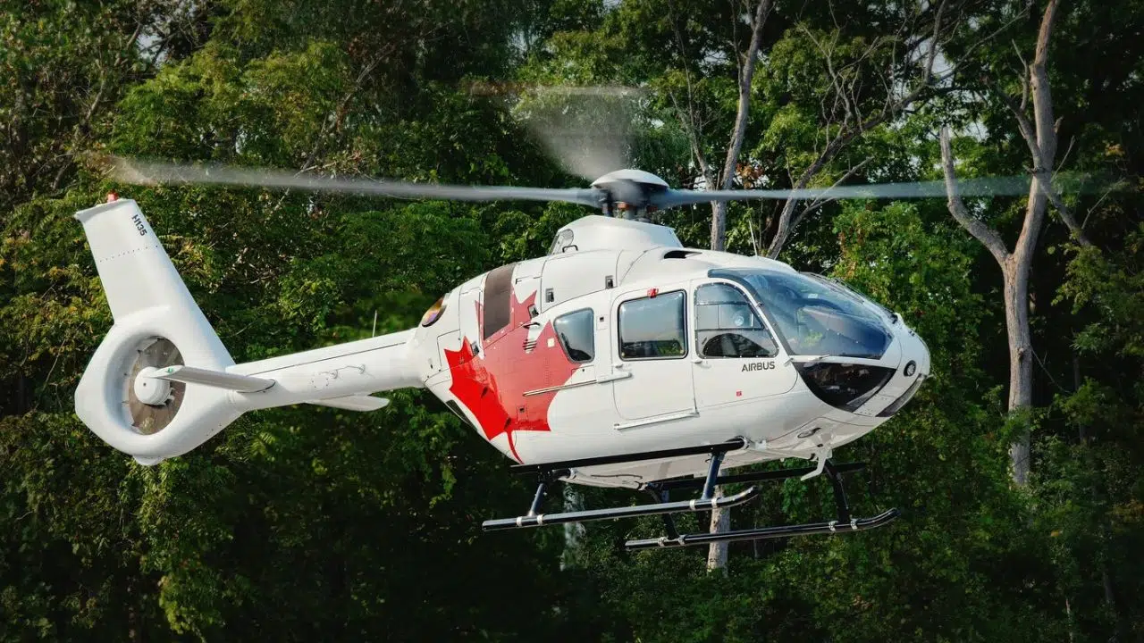 Airbus Signature d'un contrat historique avec le Canada pour fournir 19 hélicoptères H135