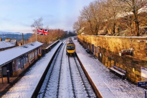 Le plus grand fiasco de l'histoire britannique à 136 milliards d'euros retrouve une lueur d'espoir avec la réouverture plus modeste de la ligne la West of England Line