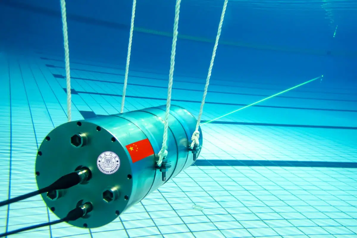 La Chine déploie un nouveau laser de haute précision dans les abysses à 1000 mètres de profondeur spécialement conçu pour une exploration inédite des océans La Chine déploie un nouveau laser de haute précision dans les abysses à 1000 mètres de profondeur spécialement conçu pour une exploration inédite des océans