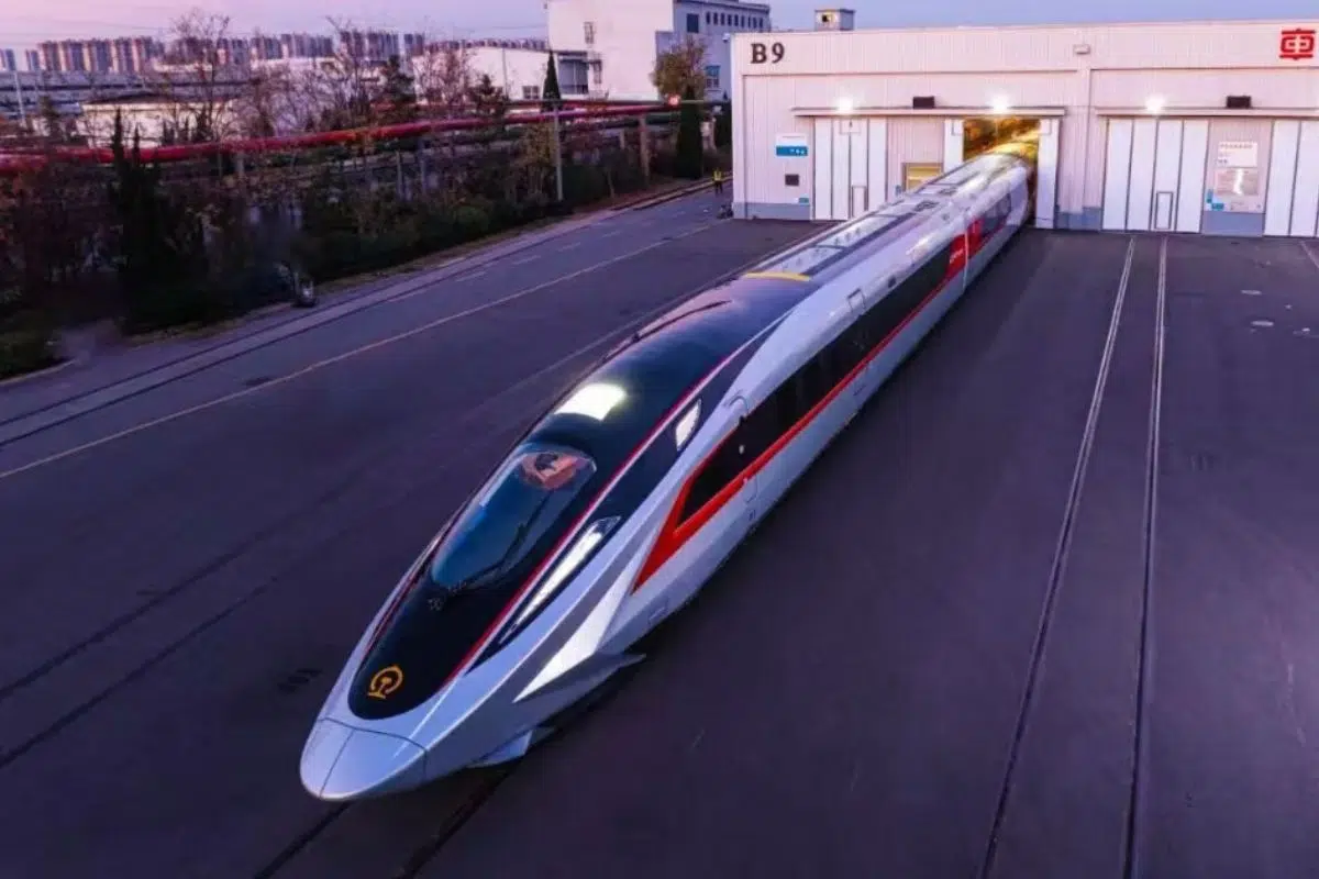 Le TGV français va être bousculé par ce nouveau venu de Chine qui annonce une vitesse de croisière de 400 km/h Le TGV français va être bousculé par ce nouveau venu de Chine qui annonce une vitesse de croisière de 400 km/h