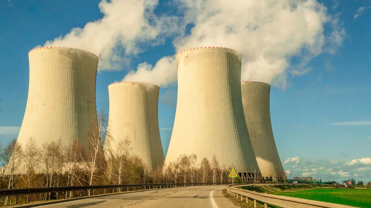 Fukushima oublié Le Japon s'apprête à relancer massivement ses centrales nucléaires Fukushima oublié Le Japon s'apprête à relancer massivement ses centrales nucléaires