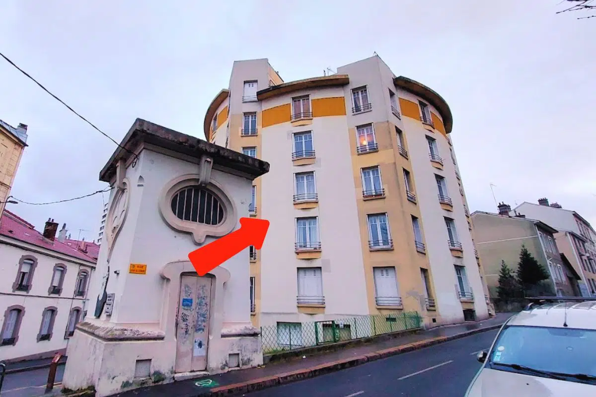 La Ville de Saint-Étienne possède depuis presque 90 ans cet immeuble unique au monde : 6 étages sans le moindre escalier La Ville de Saint-Étienne possède depuis presque 90 ans cet immeuble unique au monde : 6 étages sans le moindre escalier