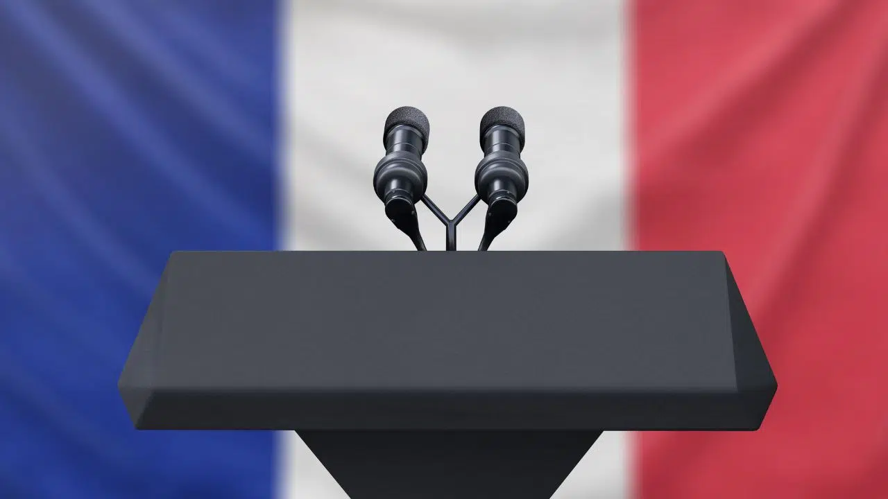 Différence entre ministre d'état, ministre de plein exercice, ministre auprès d'un ministre de plein exercice v